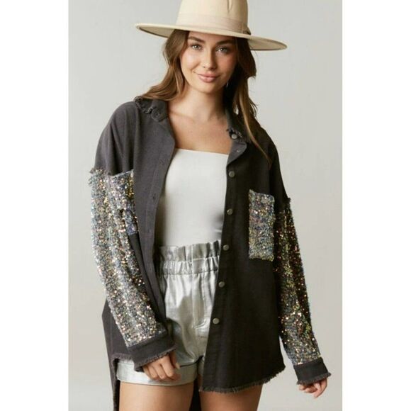 Fantastic Fawn Halfway there Sequin Corduroy Shacket in Charcoal IFJ10573-09